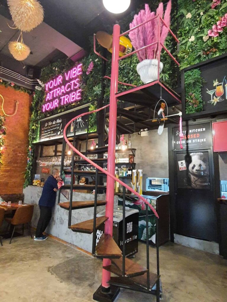 Why not restaurant pictures after development 4